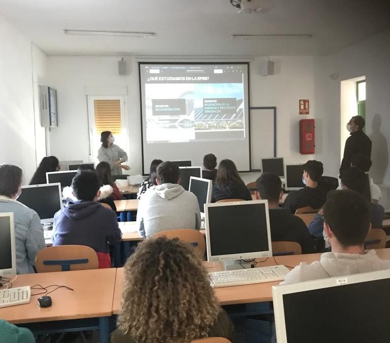 Charla sobre la oferta formativa de la Escuela Politécnica Superior de Bélmez