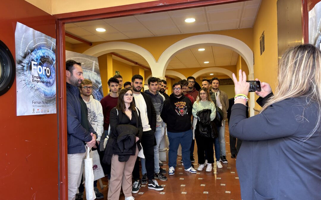 Visita del alumnado de ciclos formativos al Foro de Empleo y Emprendimiento de Fernán Núñez